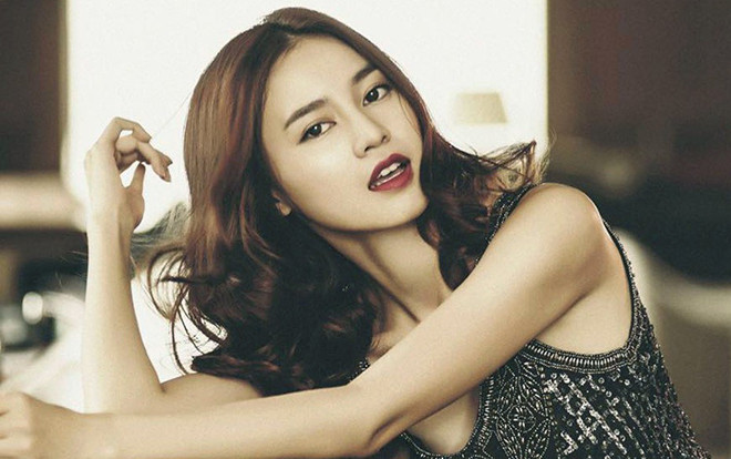 Hành trình 8 năm từ vịt xám hóa thiên nga nõn nà của Ninh Dương Lan Ngọc Ảnh 2