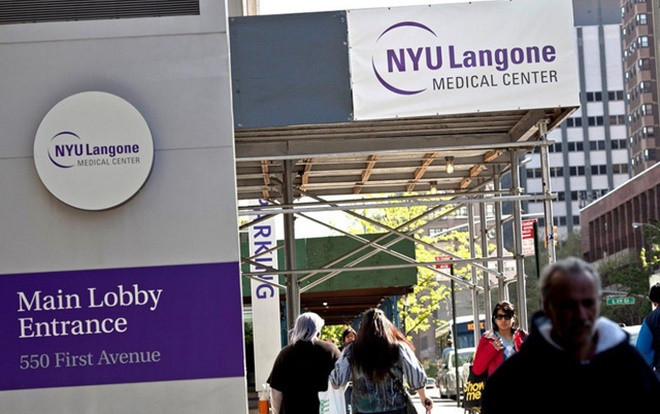 Đại học New York miễn toàn bộ học phí cho sinh viên Y khoa Ảnh 2