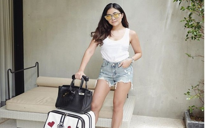 Cuộc sống sang chảnh của trai xinh gái đẹp lại con nhà giàu Thái Lan Ảnh 2