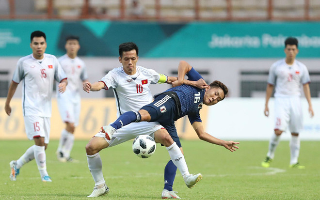 Từ chuyện bản quyền phát sóng ASIAD 2018: Đội tuyển Việt Nam càng đá hay… càng lo Ảnh 2