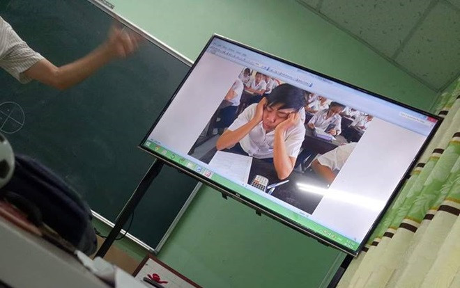 Vô tư ngủ gật trong giờ kiểm tra Hóa, nam sinh số nhọ nhận ngay hình phạt khó đỡ từ thầy giáo Ảnh 2