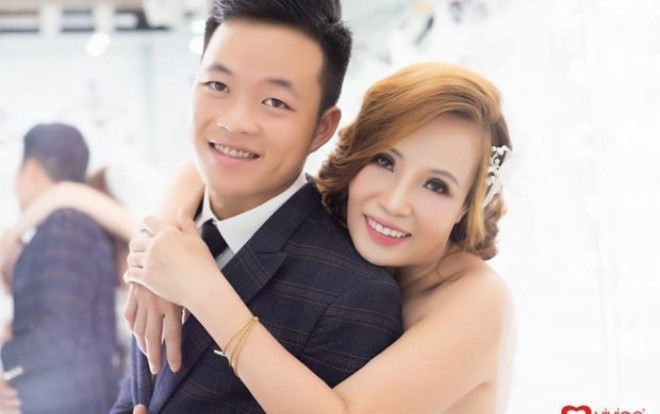 Cô dâu 61 tuổi cưới chú rể 26: 'Nói mình là cô dâu xinh đẹp nhất thế giới là hơi quá nhưng thực sự đây là diễm phúc của tôi' Ảnh 2