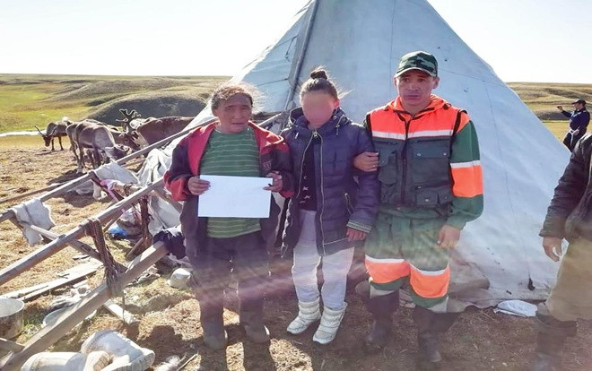 Cô bé 15 tuổi 'trở về từ cõi chết' sau hai tuần lạc ở Bắc Cực Ảnh 2