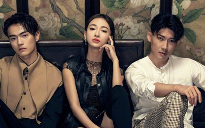 'Diên Hi công lược’ trên tạp chí Nam nhân trang: Ngô Cẩn Ngôn - Hứa Khải có ảnh đôi còn Nhiếp Viễn phải chụp ảnh ba người Ảnh 2