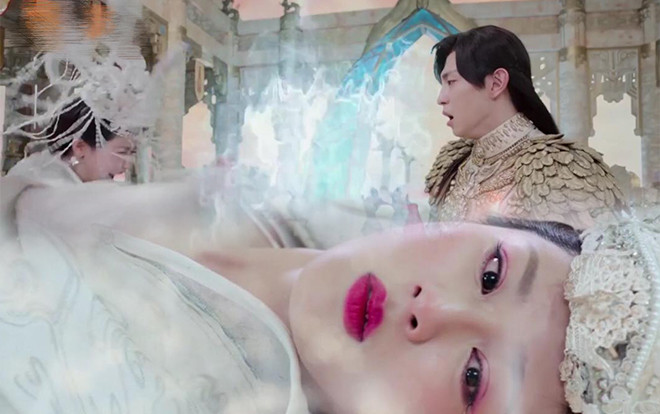 'Hương mật tựa khói sương' tập 45-46: Ơn giời, Húc Phượng cuối cùng cũng bị Cẩm Mịch đâm rồi Ảnh 2