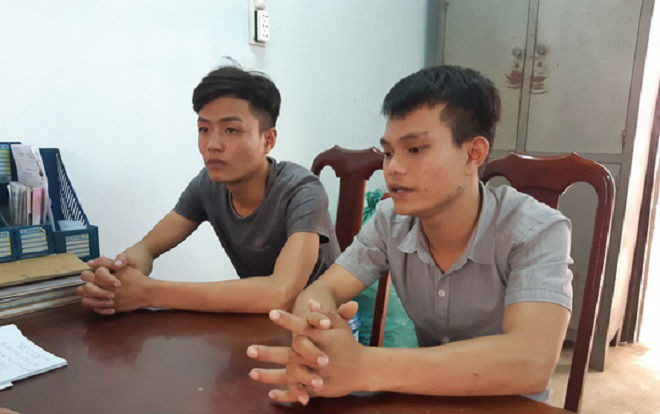 Bênh vực bố nuôi, 2 thanh niên xách dao chém đứt lìa 2 cẳng chân người đàn ông Ảnh 2