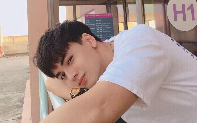 Dân tình xếp hàng hóng info nam sinh ĐH Nguyễn Tất Thành chỉ nhờ 1 bức ảnh này! Ảnh 2