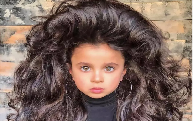 Cư dân mạng phát cuồng với 'mái tóc đẹp nhất thế giới' của cô bé 5 tuổi Ảnh 2