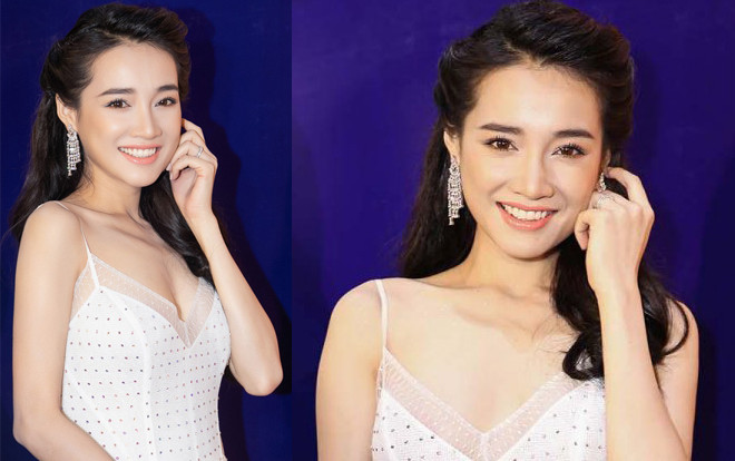 Sau đính hôn, Nhã Phương mặc váy hai dây khoe thân hình mỏng dính lẻ bóng đi sự kiện Ảnh 2