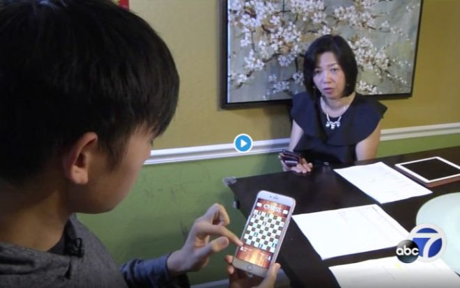 Sang Việt Nam du lịch, gia đình Mỹ 'hết hồn' vì 300 triệu phí di động Ảnh 2