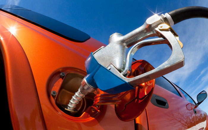 Thói quen xấu khi đổ xăng có thể gây cháy nổ mà bạn nên biết Ảnh 2