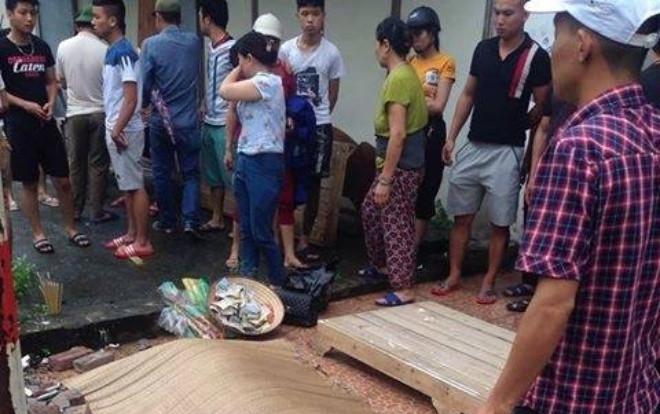 Băng qua đường sắt, người phụ nữ mới lập gia đình bị tàu hỏa tông tử vong Ảnh 2