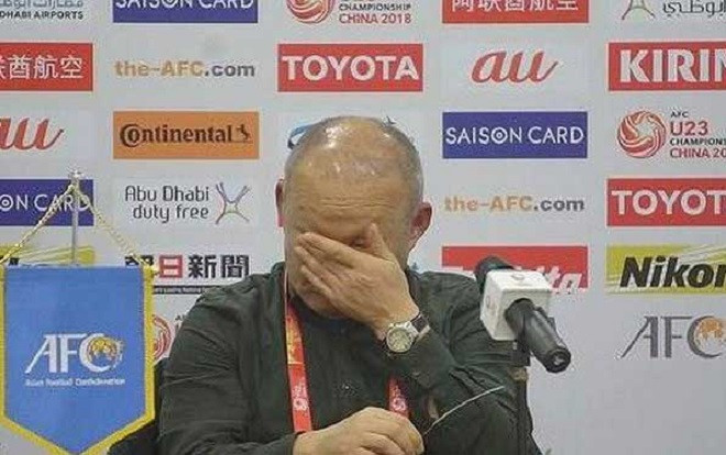 Thực hư việc HLV Park Hang Seo bật khóc trong buổi họp báo Ảnh 2