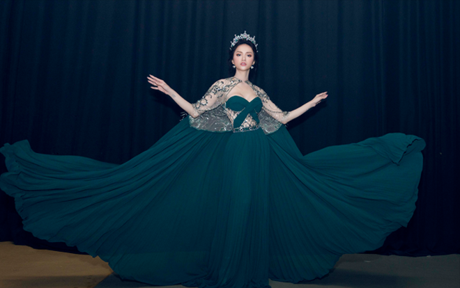 Hoa hậu Hương Giang: Người chuyển giới Việt Nam rất xinh đẹp và tài năng, họ cần được công nhận! Ảnh 2