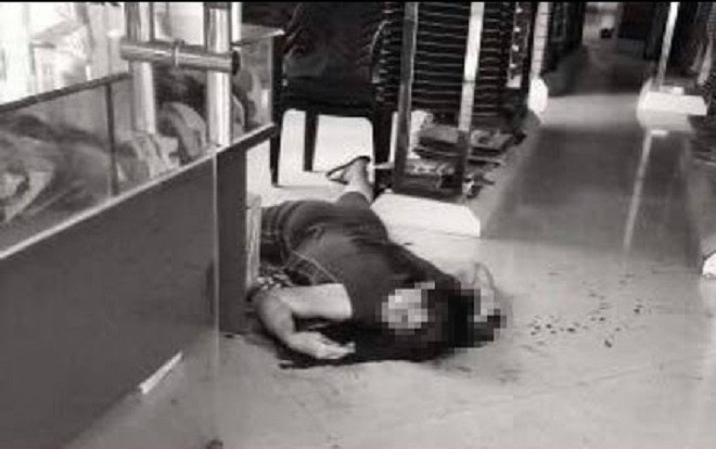 Phát hiện 2 vợ chồng tử vong trong nhà khi thấy bé trai 8 tuổi khóc mếu 'bố mẹ cháu chết rồi' Ảnh 2