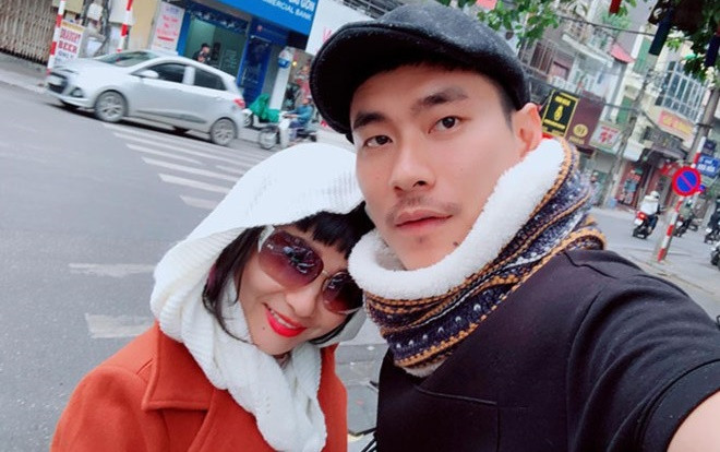 Trước tin đồn Kiều Minh Tuấn đưa bạn gái mới về quê nghỉ lễ, đây là cách đáp trả của Cát Phượng Ảnh 2