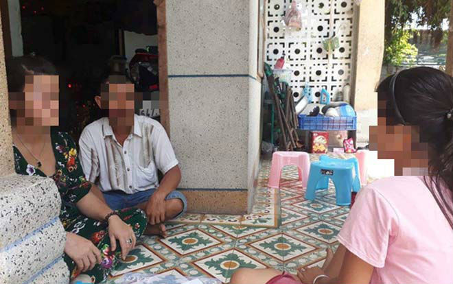 Đang thực hiện hành vi đồi bại với bé hàng xóm, cha tá hỏa bị con gái phát hiện Ảnh 2