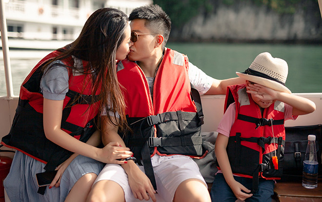 Hoa hậu Dương Thùy Linh tiết lộ học phí của con trai ngang ngửa Hoàng tử bé nước Anh Ảnh 2