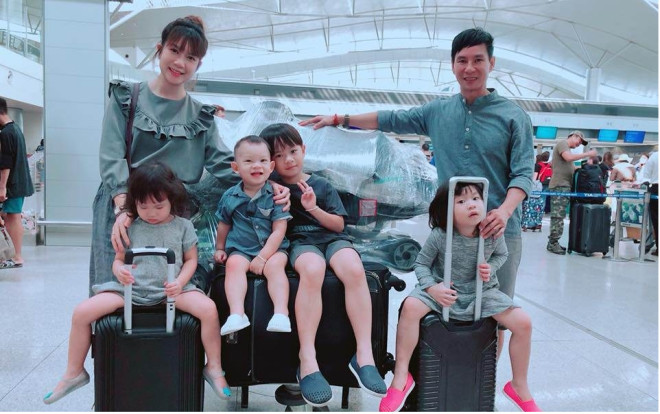 Đâu chỉ cho vui, đại gia đình Lý Hải - Minh Hà mặc đồng phục là bởi lý do hay ho này Ảnh 2