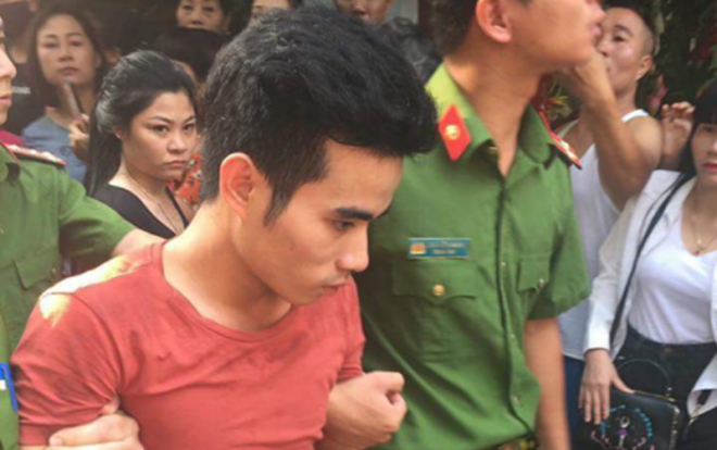 Khởi tố bị can, bắt tạm giam đối tượng sát hại nam thanh niên rồi nhốt trong phòng kín trơ xương Ảnh 2