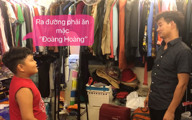 Chết cười xem Bi Béo nhà Xuân Bắc 'bế tắc' vì mãi không chọn được bộ 'đàng hoàng' để ra đường Ảnh 2