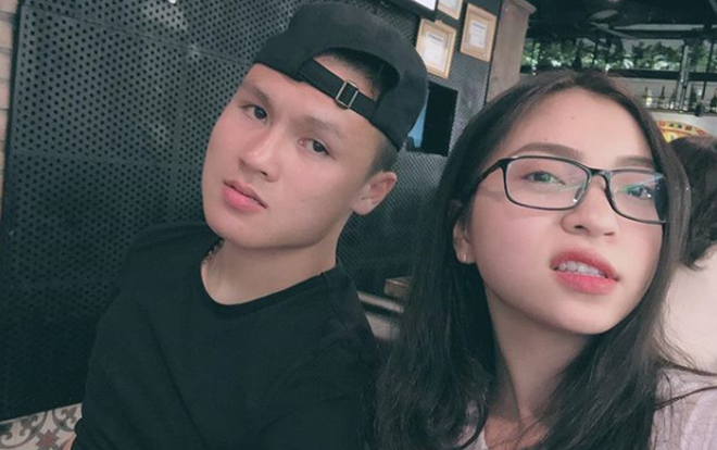 Chán quảng cáo thuốc giảm cân, tăng cân, bạn gái Quang Hải chuyển qua 'PR dạo' đồ ăn kèm dòng chia sẻ đầy ẩn ý Ảnh 2