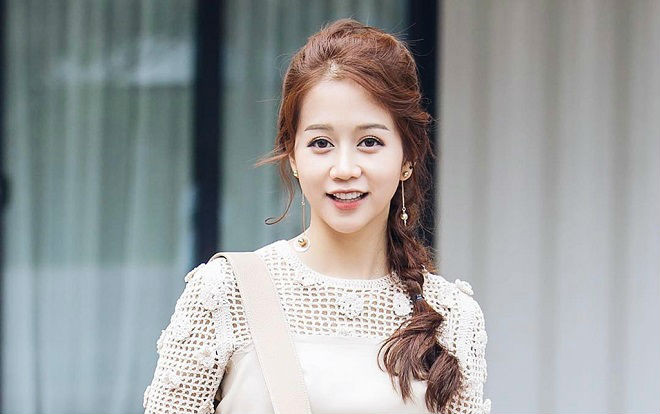 An Nguy - tình tay ba của Kiều Minh Tuấn từng được yêu thích như thế nào khi chia sẻ Vlog bổ ích về chuyện học hành? Ảnh 2