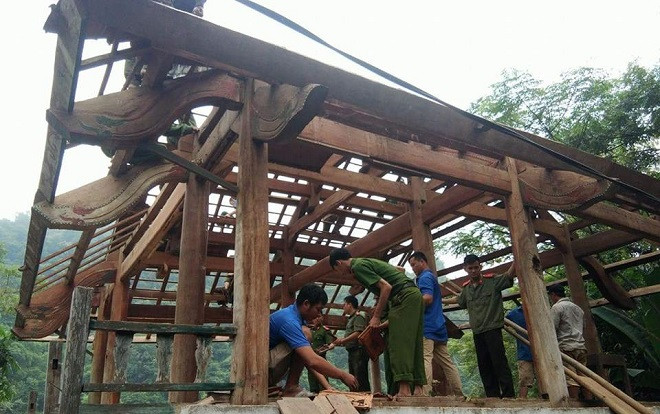 Công an giúp di dời nhà dân, gặt lúa 'chạy bão' Mangkhut Ảnh 2