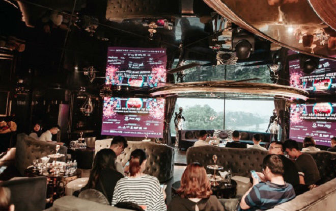 Lễ hội âm nhạc điện tử lớn nhất vừa diễn ra ở Công viên nước Hồ Tây có quy mô hoành tráng như thế nào? Ảnh 2