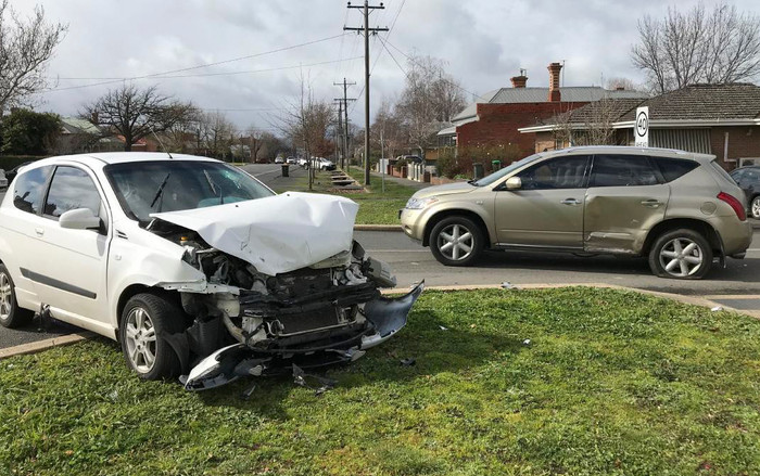 Tại sao vỏ xe ô tô dễ bị móp dù chỉ gặp va chạm nhẹ, lý do sẽ khiến bạn bất ngờ Ảnh 2