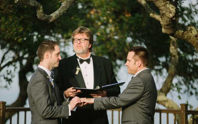 Đám cưới đẹp như mơ của cặp đôi đồng tính nam siêu điển trai Ảnh 2