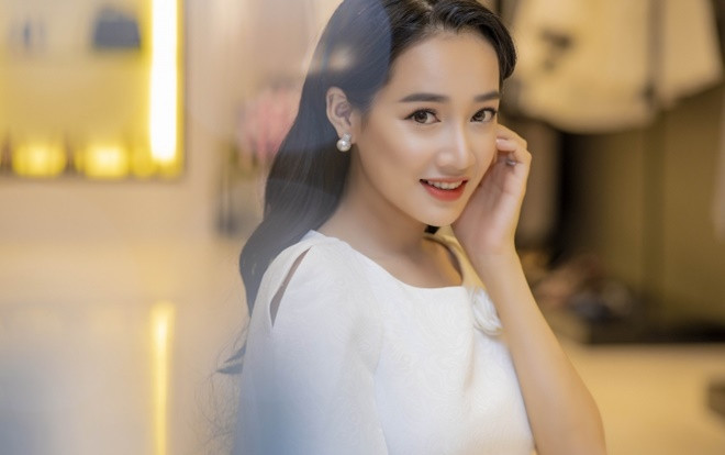 Bất ngờ: Đang hưởng ‘tuần trăng mật’ trước khi cưới, Nhã Phương cũng không quên làm điều này Ảnh 2