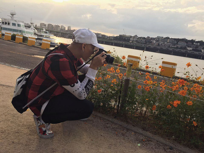 Nếu không là ca sỹ, chắc chắn 8 sao Hàn này sẽ trở thành những nhiếp ảnh gia tài năng Ảnh 18