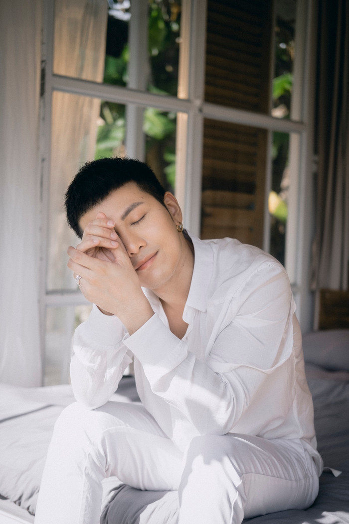 Bản ballad mới nhất của Mai Tiến Dũng: Sự lựa chọn cho những 'con tim vụn vỡ'?