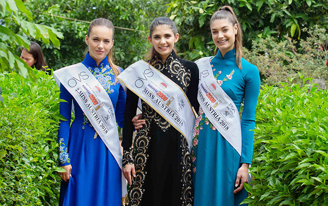 Tân Hoa hậu Áo 2018 Daniela Zivkov: Không thể tin được Áo dài lại đẹp như thế! Ảnh 2