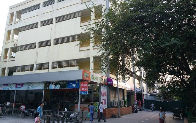 Vụ hai vợ chồng tử vong trong khu nhà trọ ông Hiệp ‘khùng’: Người con mới 2 tháng tuổi bị suy phổi khá nặng do đẻ non Ảnh 2