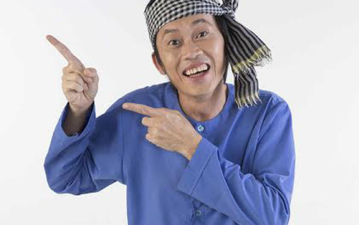 Sau ánh hào quang sân khấu, Hoài Linh giản dị về thăm lại trường cũ sau 30 năm tốt nghiệp Ảnh 2