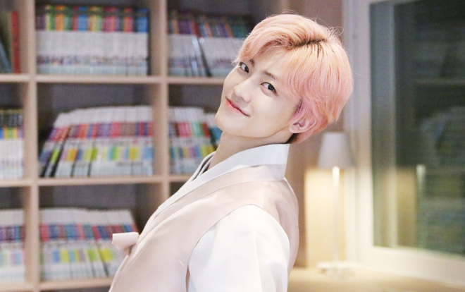 Jaemin (NCT DREAM) đột nhiên nổi rần rần khắp cộng đồng K-fan vì nhuộm tóc hồng Ảnh 2