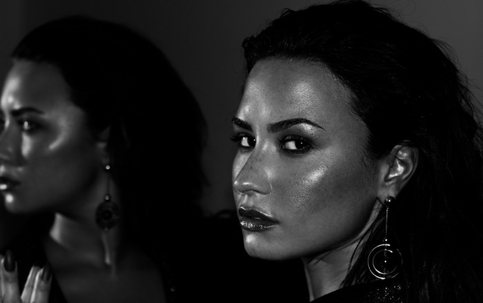 Nếu bạn thắc mắc về tình trạng hiện tại của Demi Lovato sau cơn nguy kịch, đây chính là câu trả lời… Ảnh 2