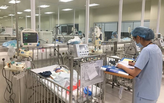 Bé trai sinh non của cặp vợ chồng tử vong trong đám cháy tại nhà ông Hiệp ‘khùng’ giờ ra sao? Ảnh 2