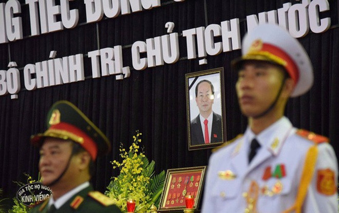 1.500 đoàn với khoảng 50.000 người đến viếng cố Chủ tịch nước Trần Đại Quang Ảnh 2