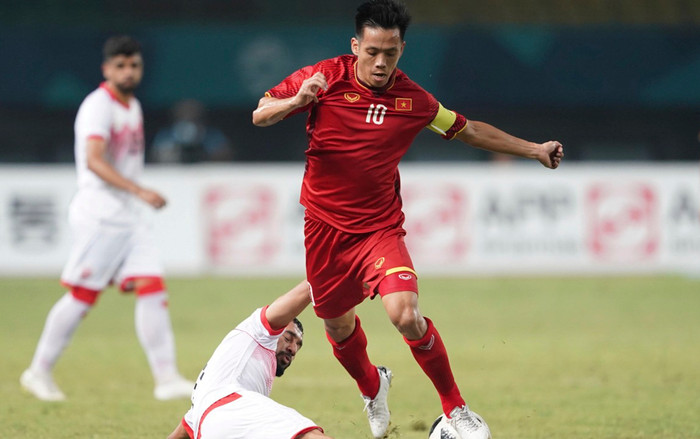 VAR sẽ được áp dụng tại Asian Cup 2019, thầy trò Park Hang Seo không còn lo trọng tài xử ép Ảnh 2