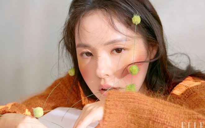 Min Hyo Rin bật mí bí quyết để có lớp trang điểm hoàn hảo cho một buổi sáng bận rộn Ảnh 2