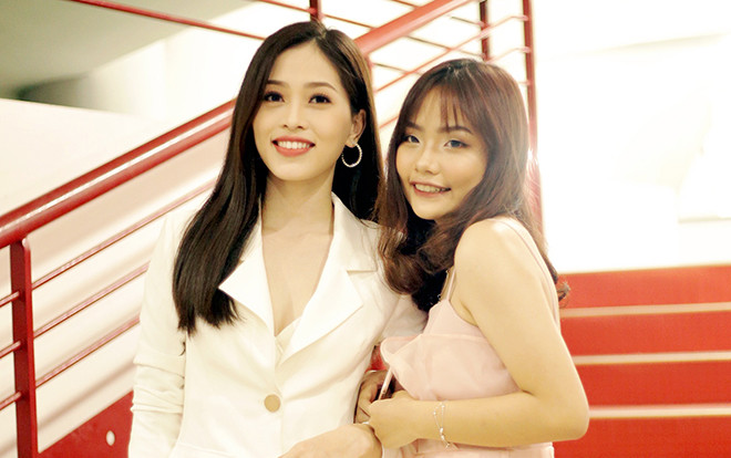 Á hậu Phương Nga đọ sắc cùng đàn em trong prom chào tân sinh viên Ảnh 2