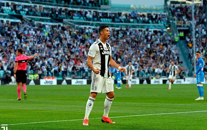 Không ghi bàn, Ronaldo vẫn khiến Messi phải ngước nhìn về điều này Ảnh 2