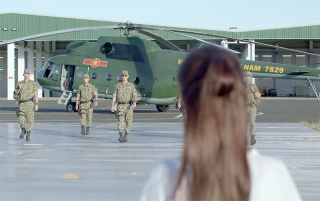 Chiếc trực thăng xuất hiện trong 'Hậu duệ mặt trời' Việt Nam có gì đặc biệt? Ảnh 2