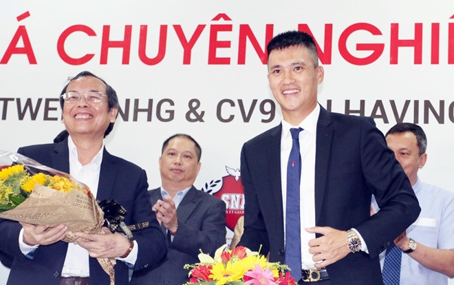 Con đường chông gai nhưng phủ màu hồng của Công Vinh Ảnh 2