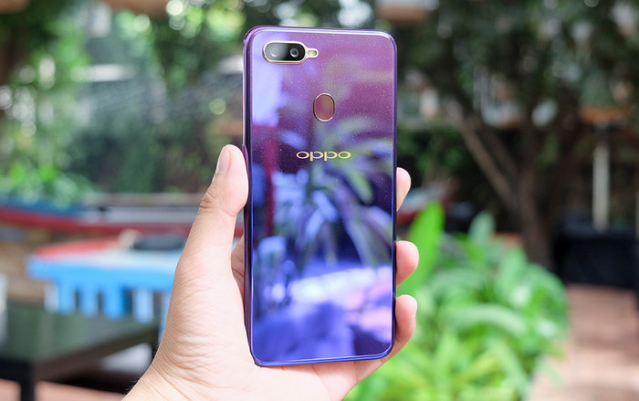Trên tay OPPO F9 tím tinh tú mới: Màu máy cực đẹp, cấu hình và giá không đổi! Ảnh 2