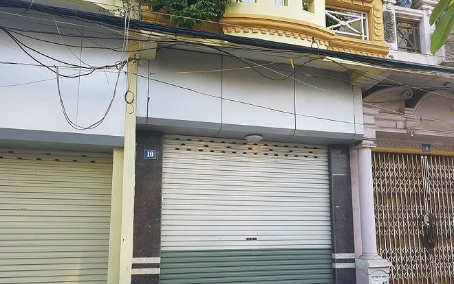 Đột nhập ổ mại dâm đồng tính hoạt động gần trường Đại học Ảnh 2