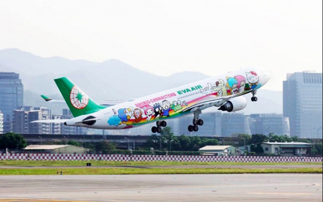 Vì sao những chiếc máy bay nặng nề lại có thể bay lượn như những chú chim? Ảnh 2